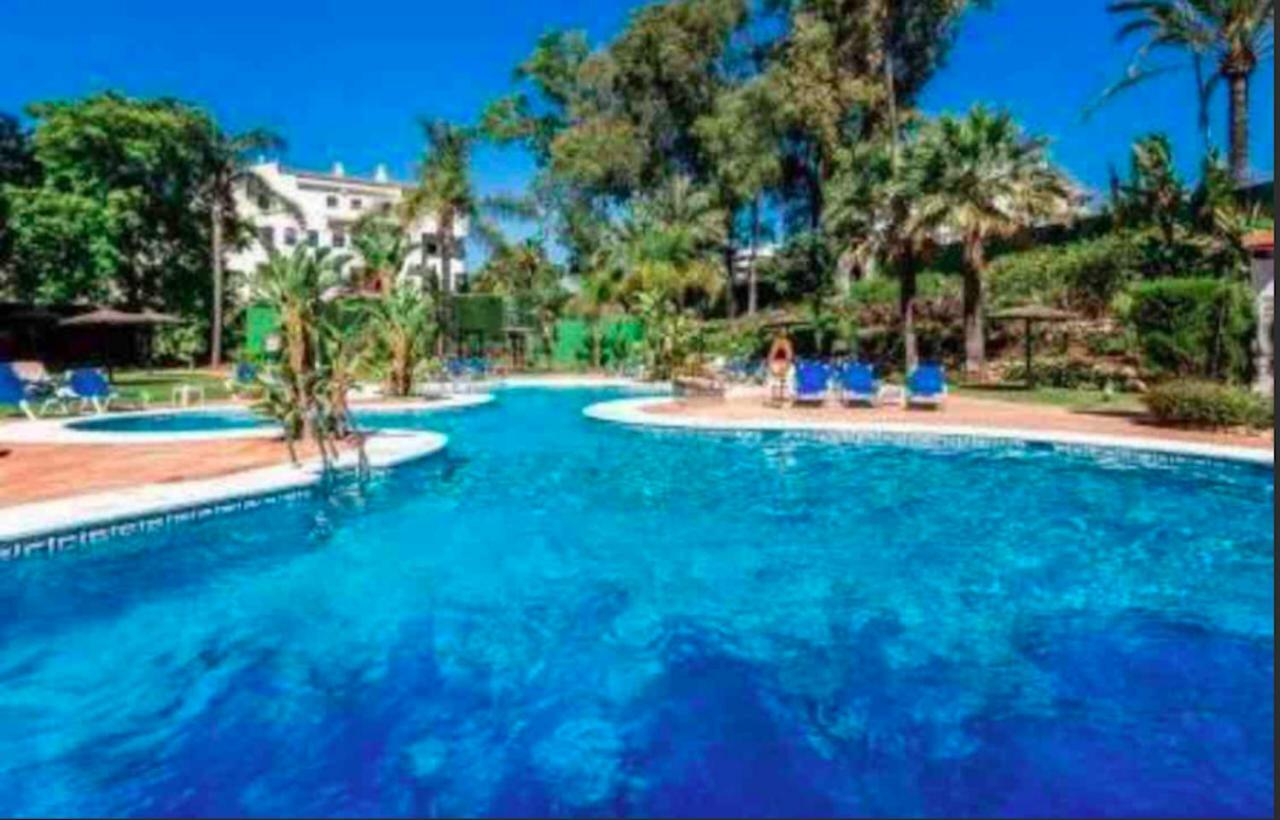 Апартаменты Puerto Banus With Private Garden Марбелья Экстерьер фото